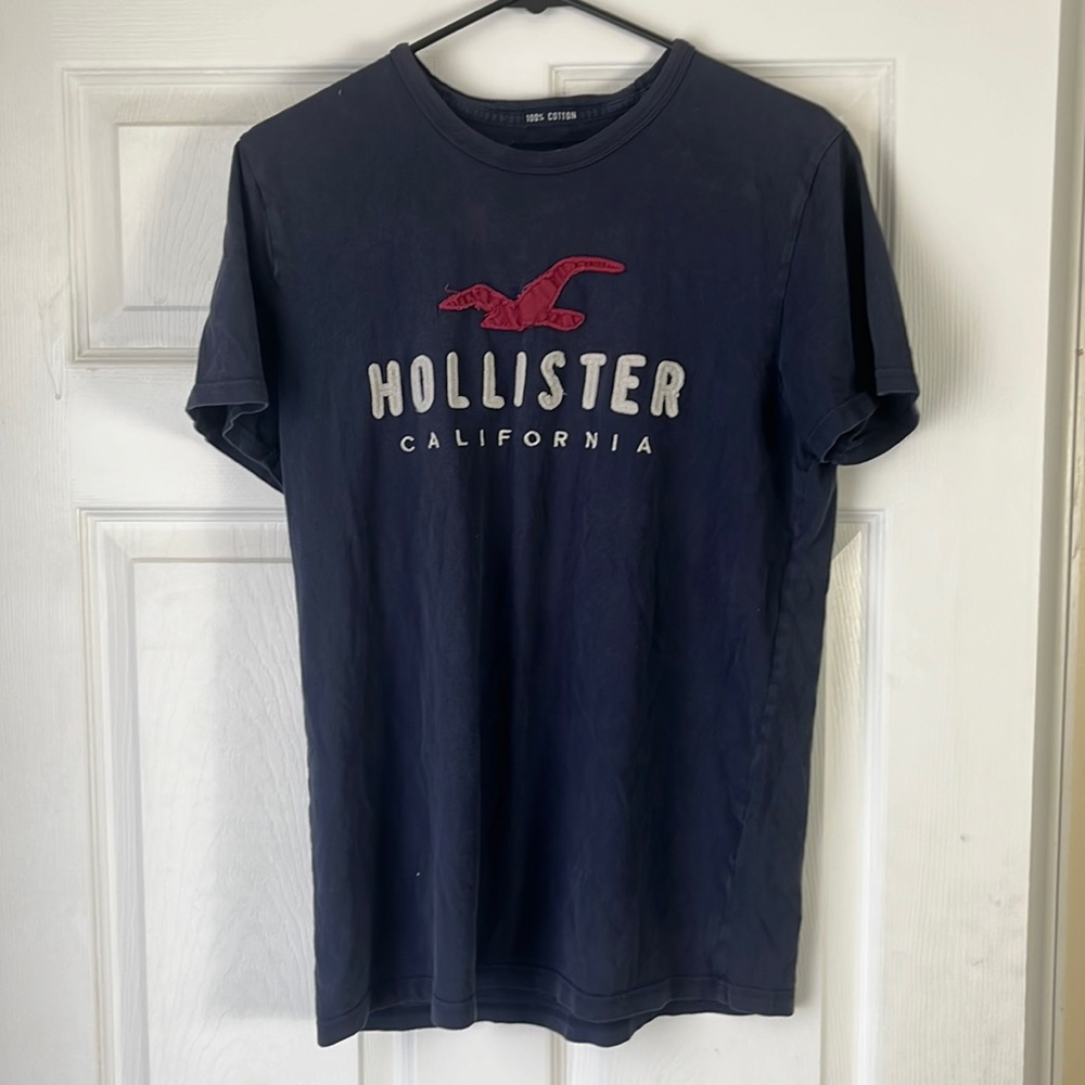 Hollister T-shirt